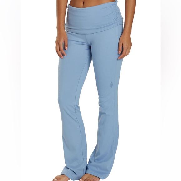 NEW FP Movement by Free People Aced It Legging in Blue Grey - Picture 4 of 7